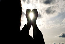 东升国际官网:体坛名场面 | 24年世预赛中国1-3澳洲:谢文能机敏抢断建功.